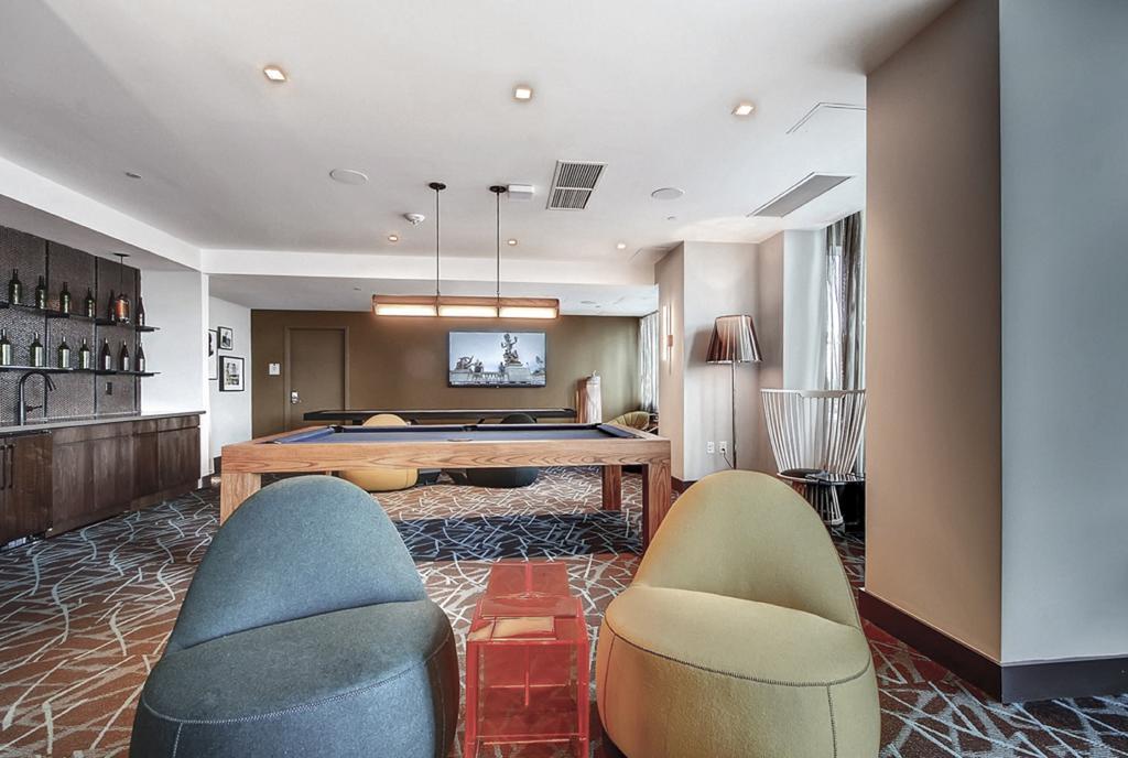 Global Luxury Suites At Newport Jersey City Exterior foto